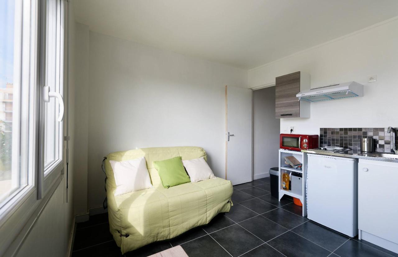 Studio A 300 Metres De La Gare Et 25 Minutes De Paris En Train Melun Exteriör bild